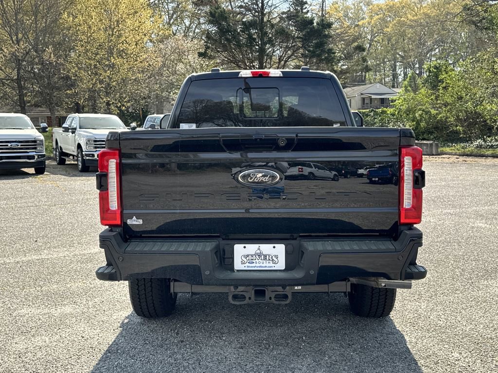 New 2026 Ford F250 Lariat w/ Black Appearance Package image 6