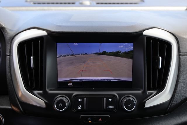 Used 2022 GMC Terrain SLT w/ LPO, Cargo Package FWD image 19