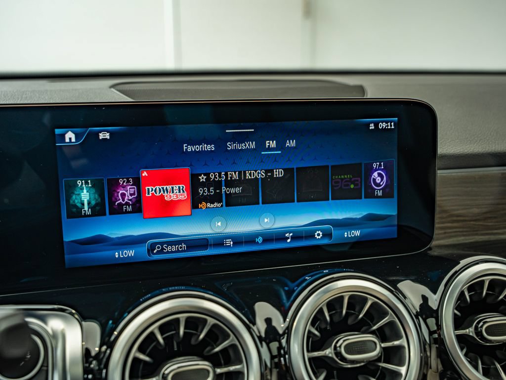 Certified 2026 Mercedes-Benz GLB 250 4MATIC image 26
