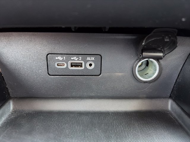 Used 2024 Nissan Altima 2.5 SV AWD/4WD image 27