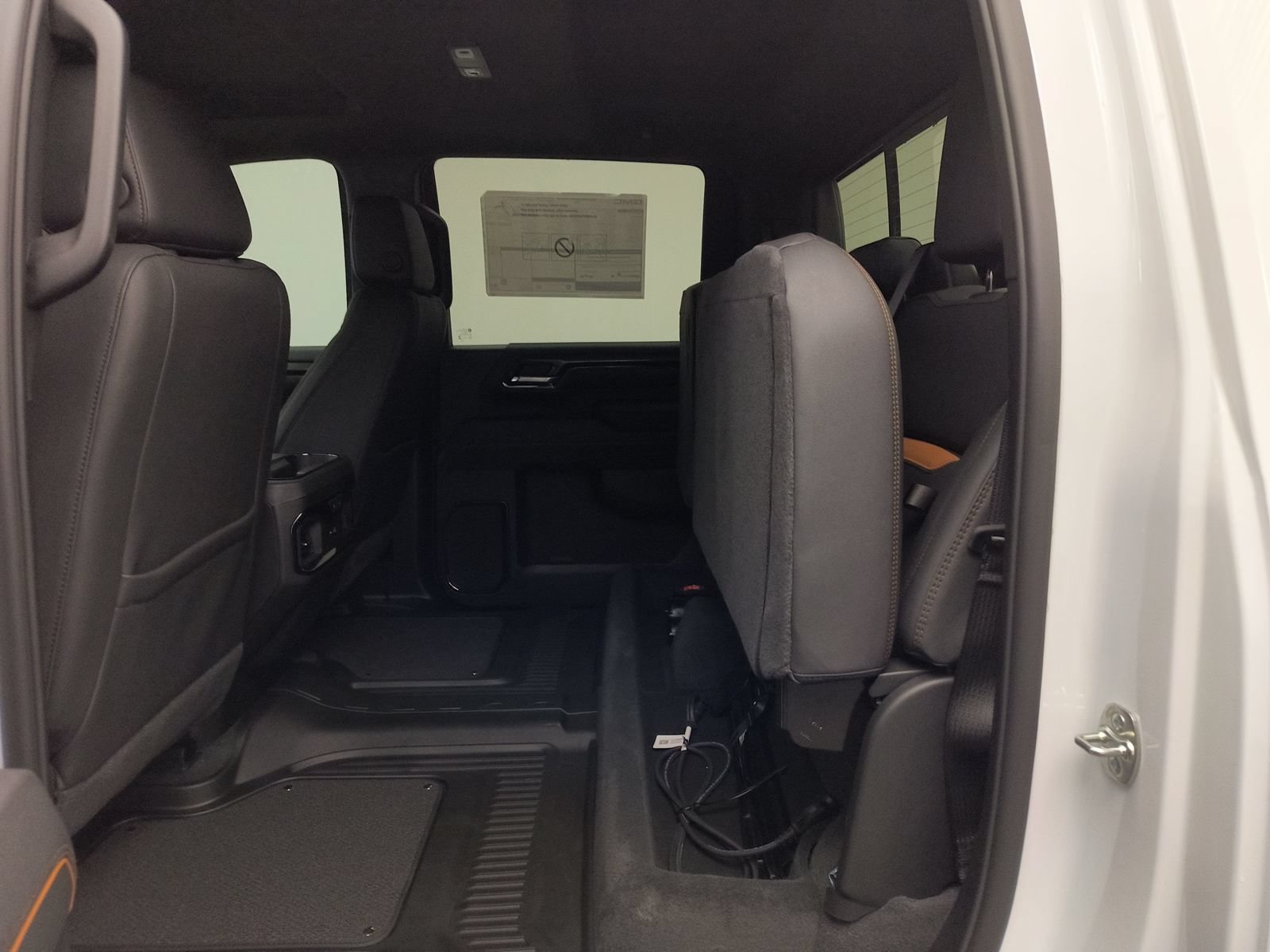 New 2026 GMC Sierra 2500 AT4 w/ AT4 Premium Plus Package AWD/4WD image 21