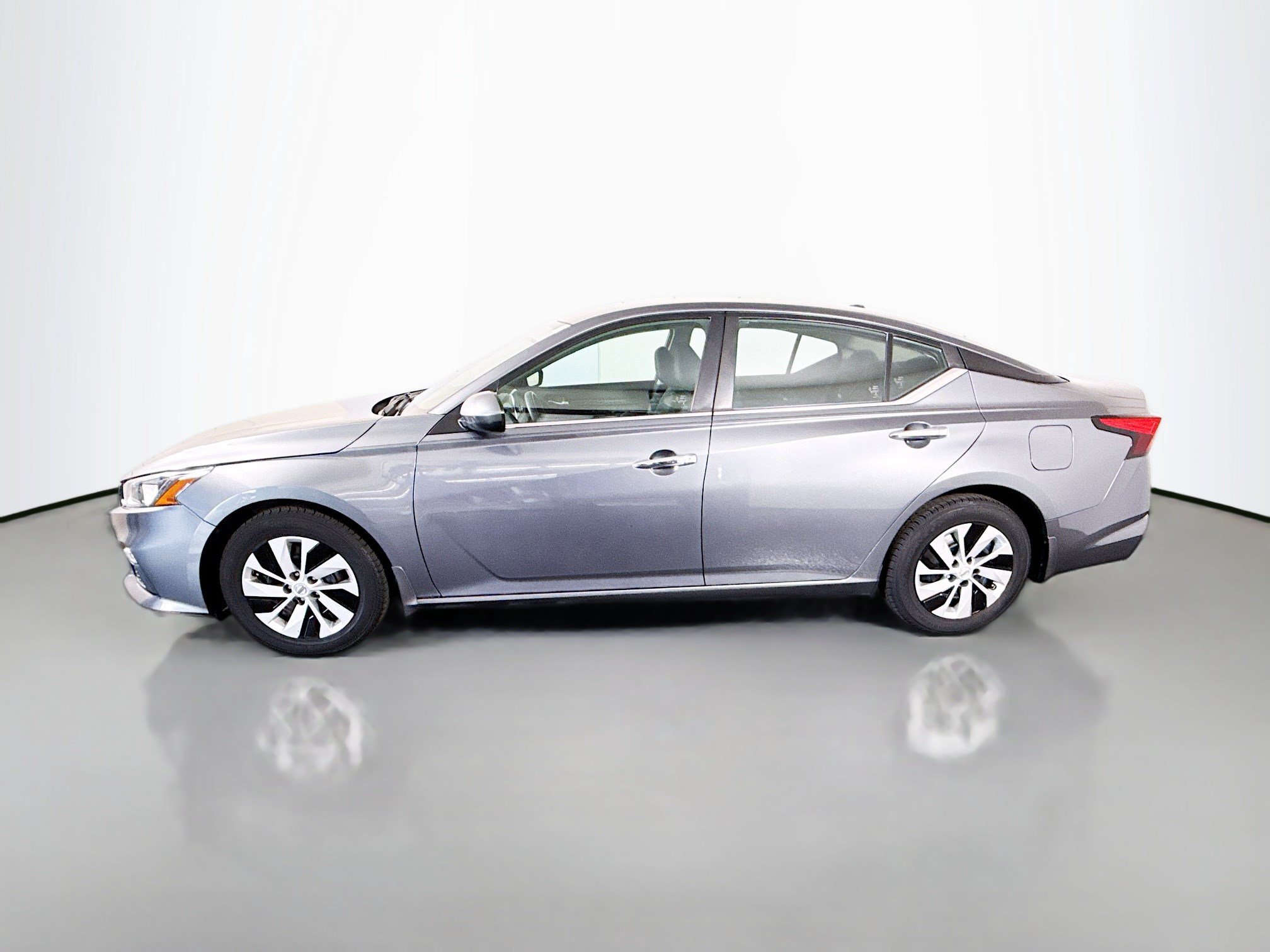 Used 2020 Nissan Altima 2.5 S FWD image 6