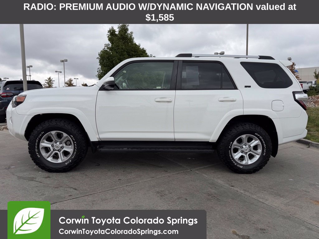 Used 2020 Toyota 4Runner SR5 AWD/4WD image 5