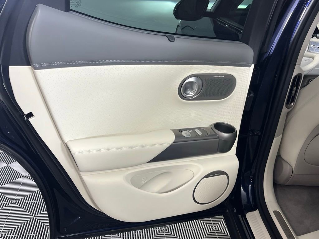 Used 2025 Genesis GV60 Advanced image 31