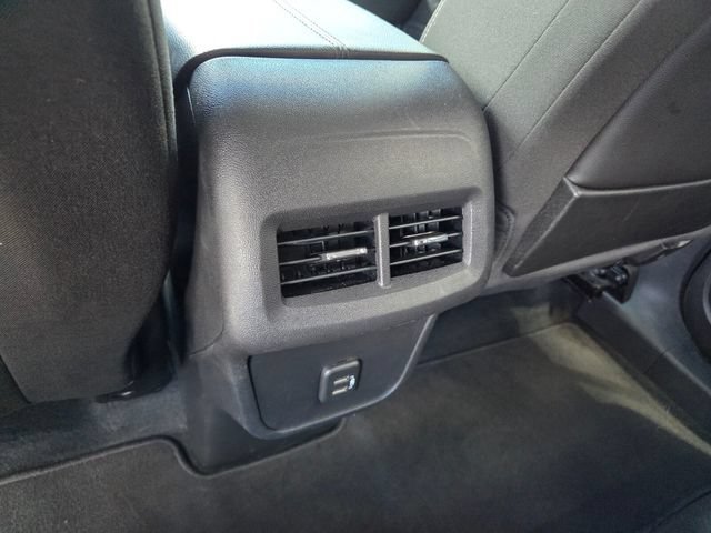 Used 2024 GMC Terrain SLE AWD/4WD image 6