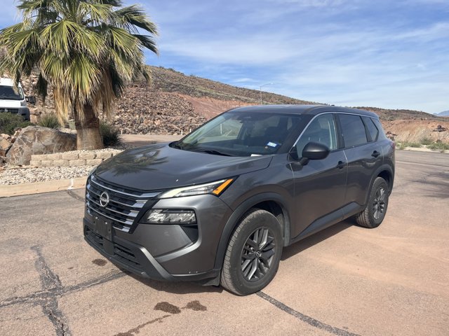 Used 2024 Nissan Rogue S FWD image 8