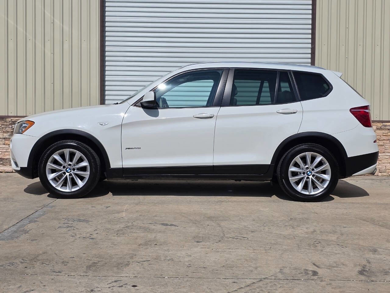 Used 2013 BMW X3 xDrive28i image 2