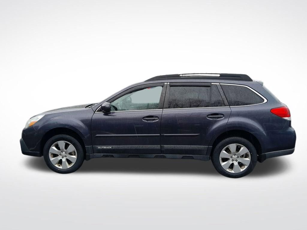 Used 2013 Subaru Outback 3.6R Limited image 4