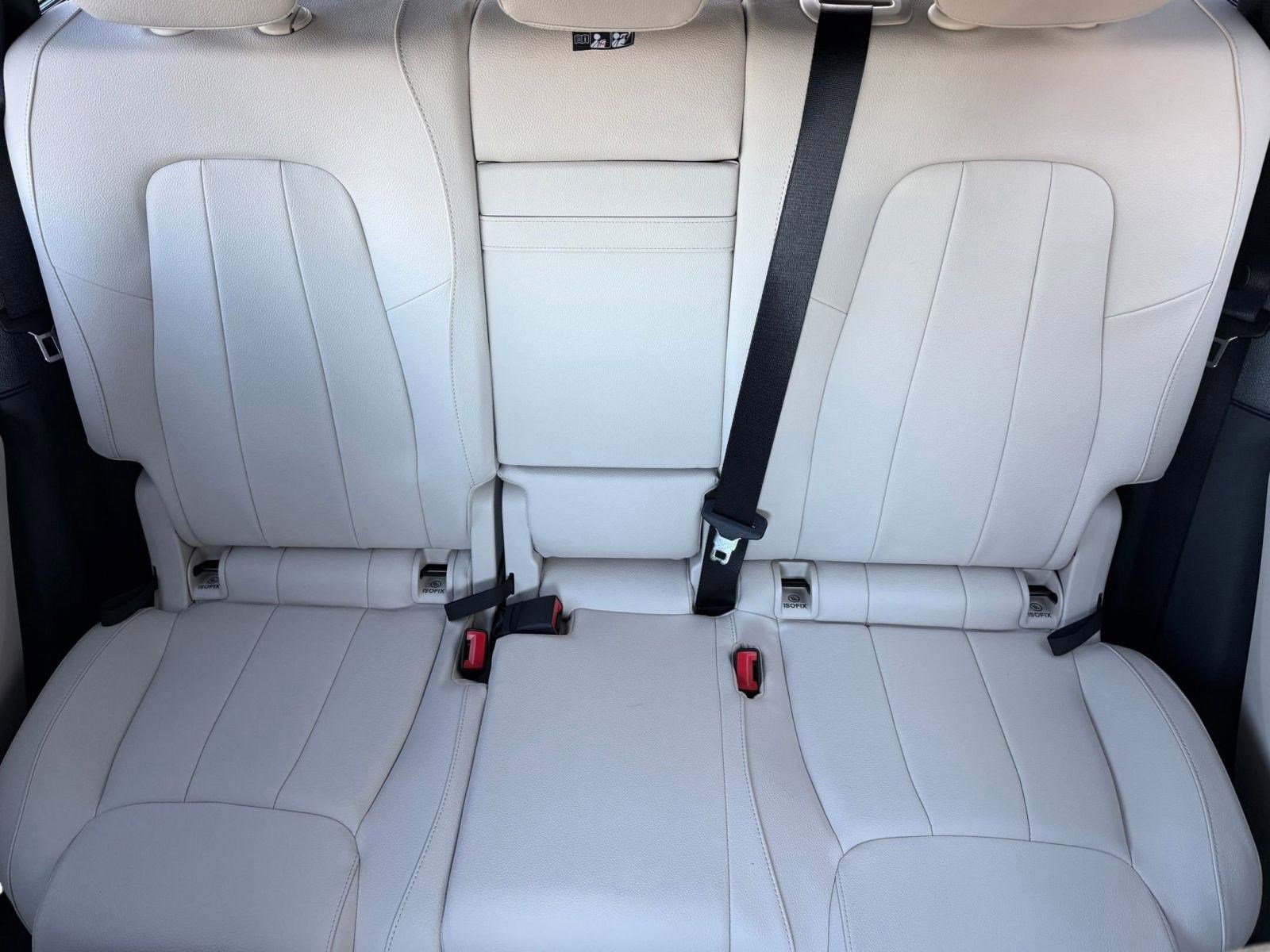 New 2026 Mercedes-Benz GLB 250 4MATIC image 26