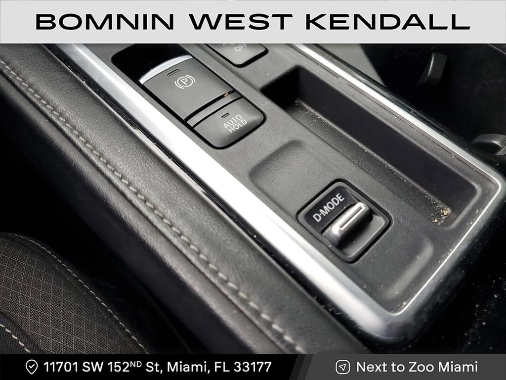 Used 2022 Nissan Pathfinder S image 18