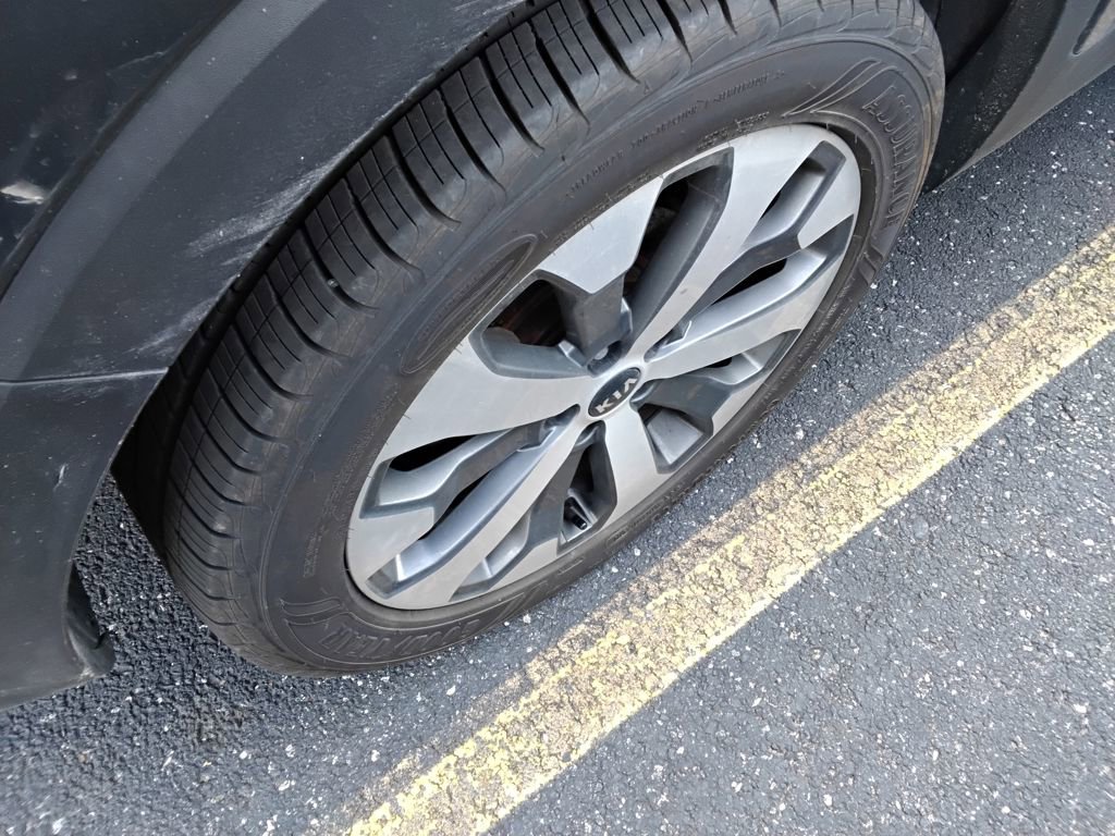 Used 2021 Kia Telluride S AWD/4WD image 13
