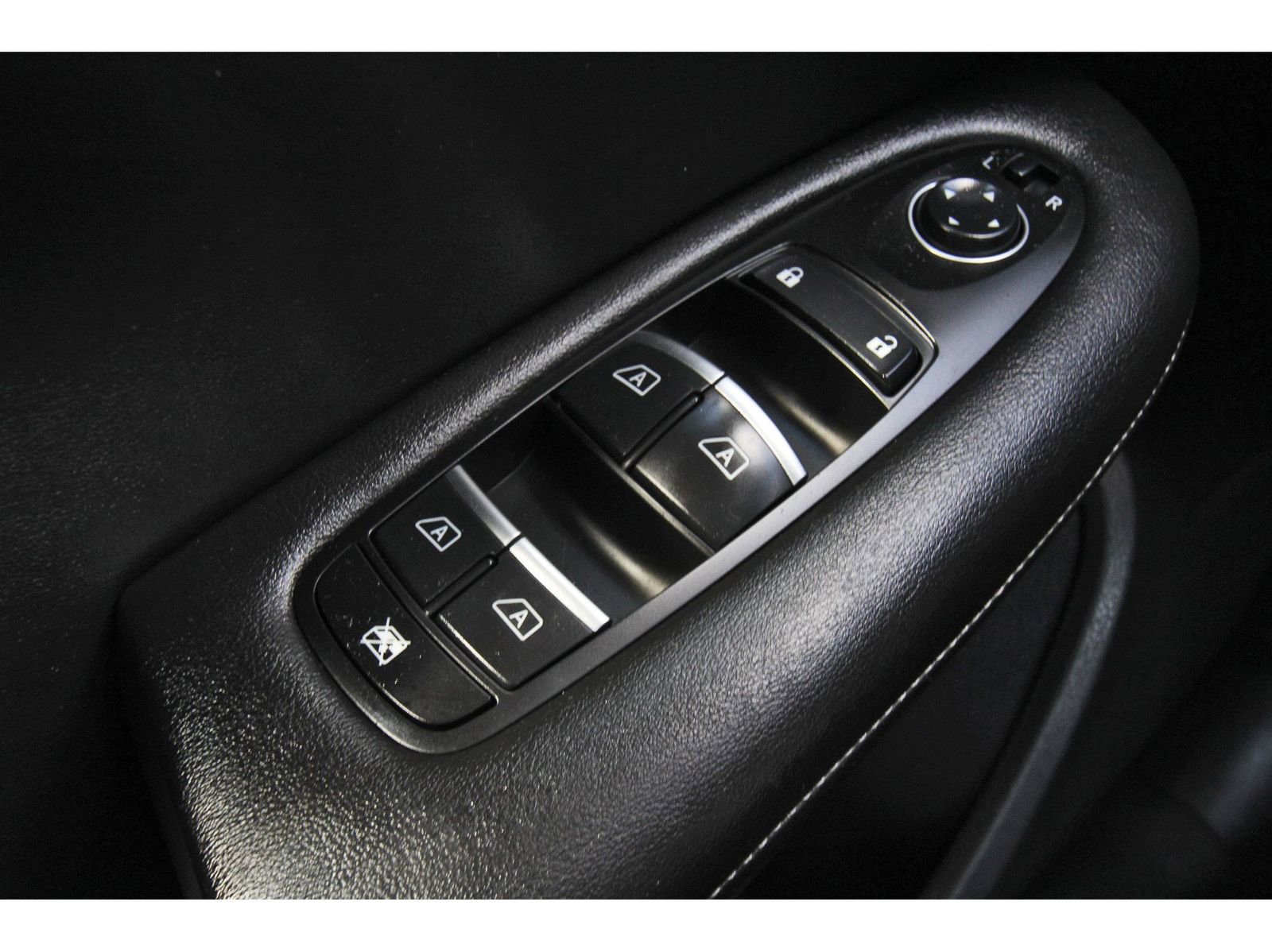 Used 2019 INFINITI QX50 Essential w/ Proassist Package image 23