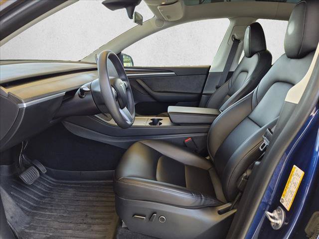 Used 2023 Tesla Model Y Long Range AWD/4WD image 17