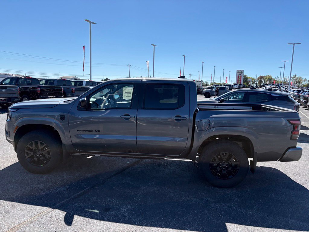 New 2027 Nissan Frontier SV w/ SV Convenience Package AWD/4WD image 5