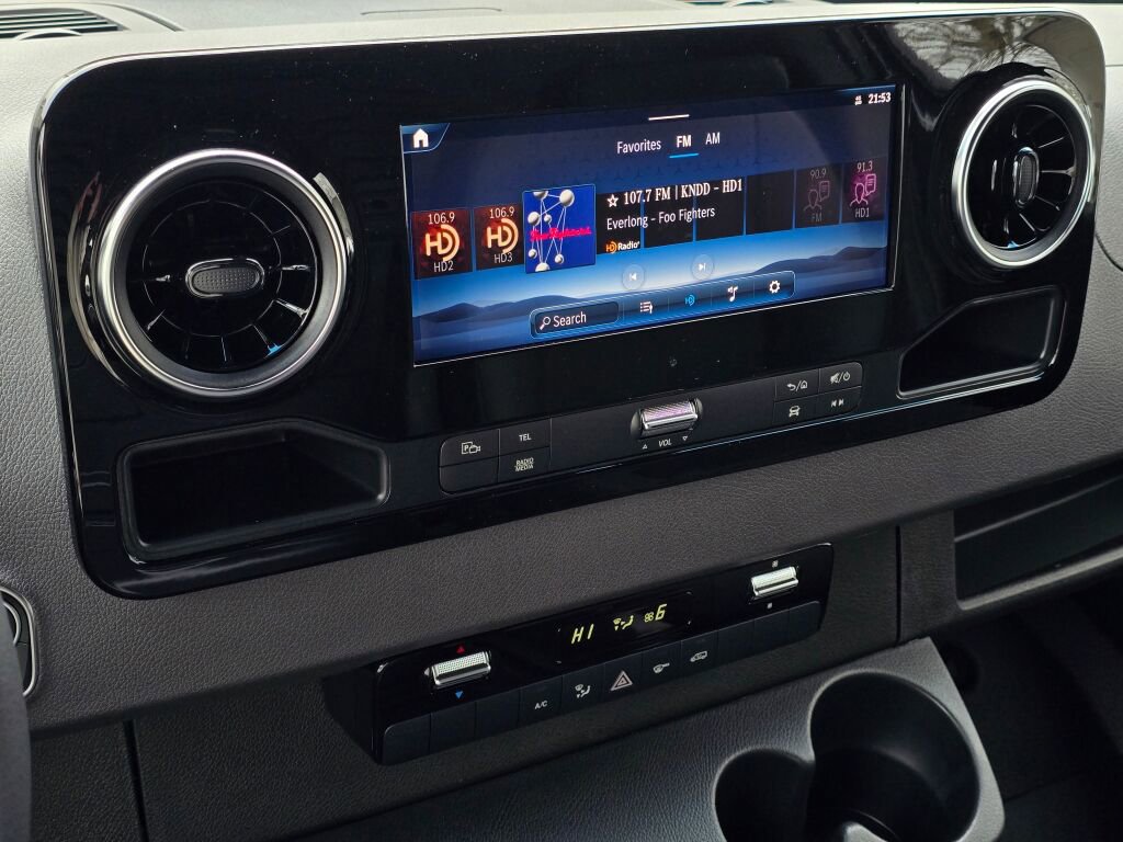 New 2025 Mercedes-Benz Sprinter 2500 image 26