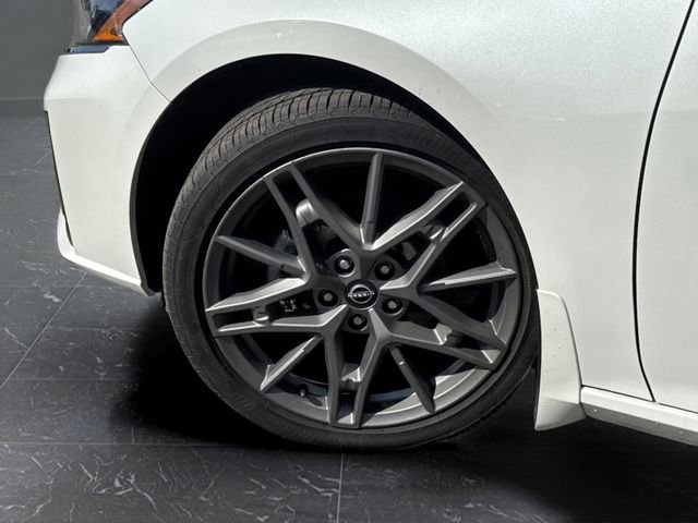 Used 2024 Nissan Altima 2.0 SR image 33