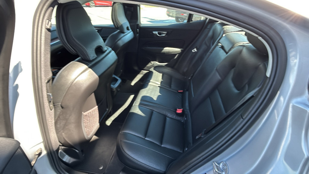 Certified 2024 Volvo S60 B5 Plus w/ Climate Package AWD/4WD image 10
