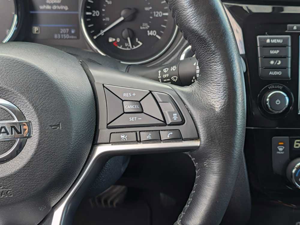 Used 2018 Nissan Rogue SV w/ Premium Package AWD/4WD image 26