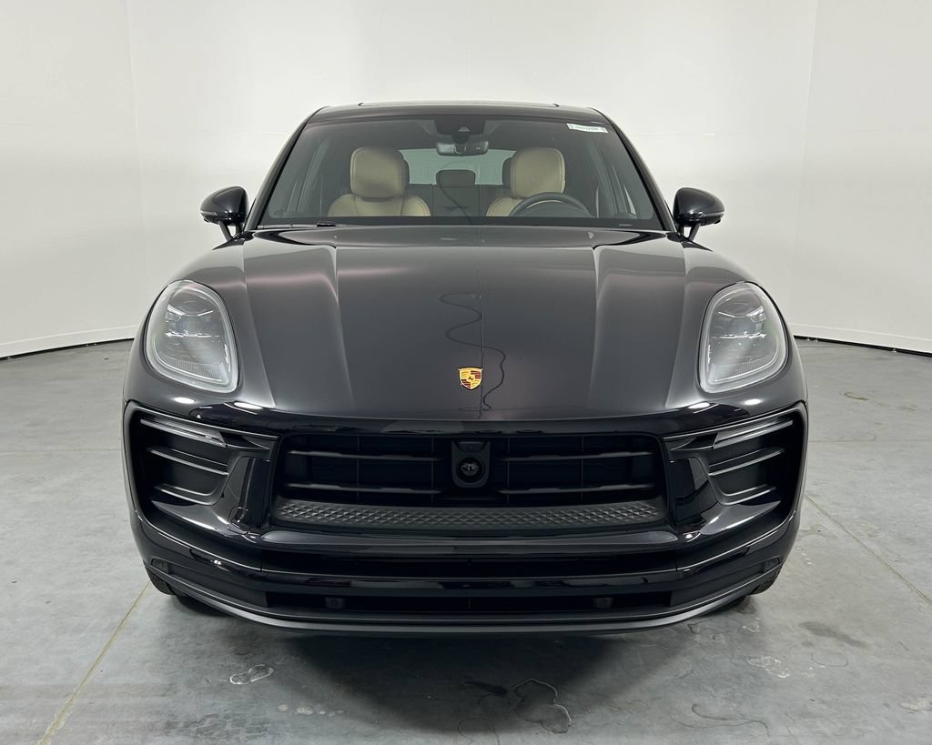 New 2026 Porsche Macan AWD/4WD image 10