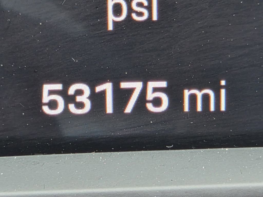 Used 2020 Porsche Taycan 4S image 26