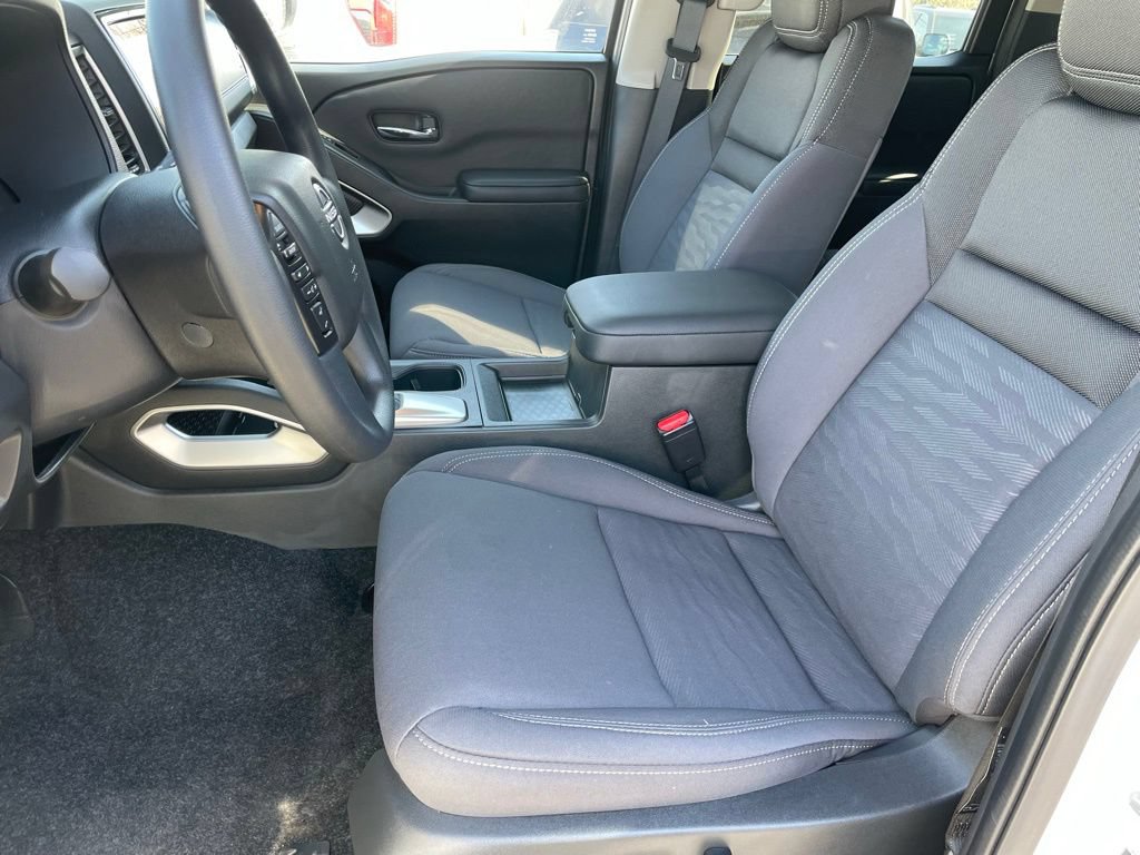 Certified 2023 Nissan Frontier SV AWD/4WD image 6