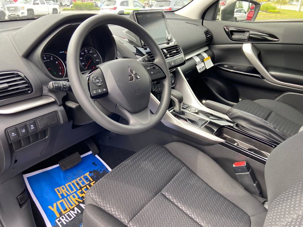 New 2026 Mitsubishi Eclipse Cross LE AWD/4WD image 16