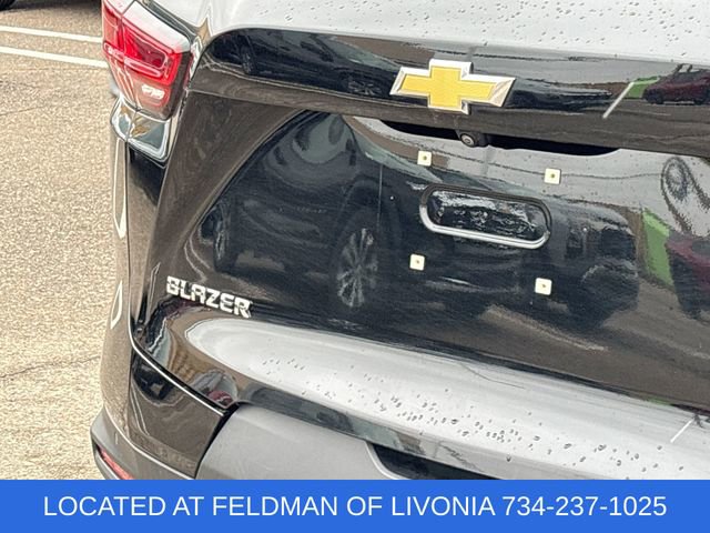 Certified 2024 Chevrolet Blazer LT w/ Convenience Package FWD image 29