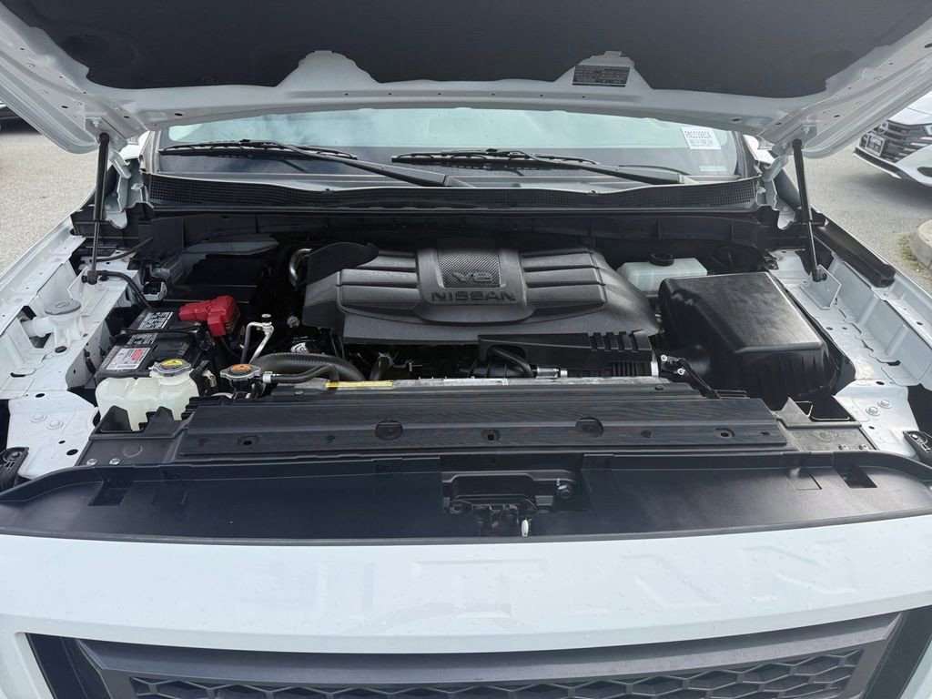 Used 2024 Nissan Titan SV w/ Accessory Utility Package image 32