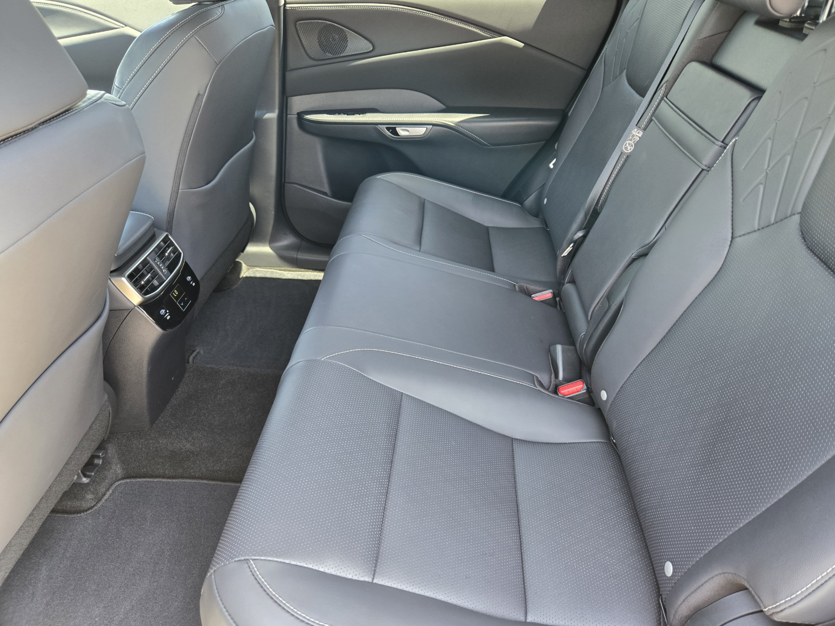 Certified 2025 Lexus RX 350 Premium Plus FWD image 29
