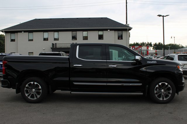 Used 2023 Chevrolet Silverado 1500 High Country w/ Max Trailering Package image 6