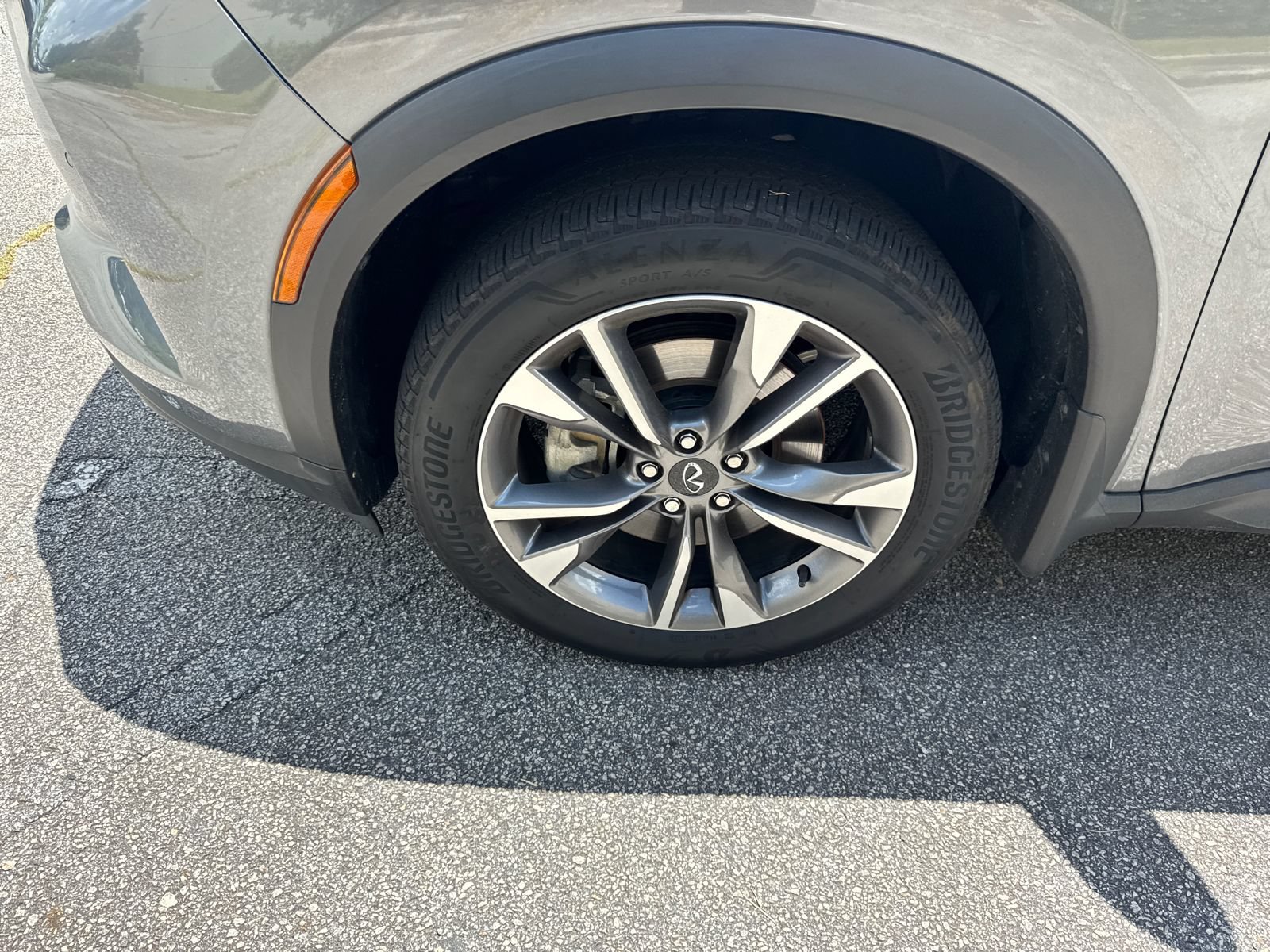 Used 2024 INFINITI QX60 Luxe w/ Cargo Package FWD image 11