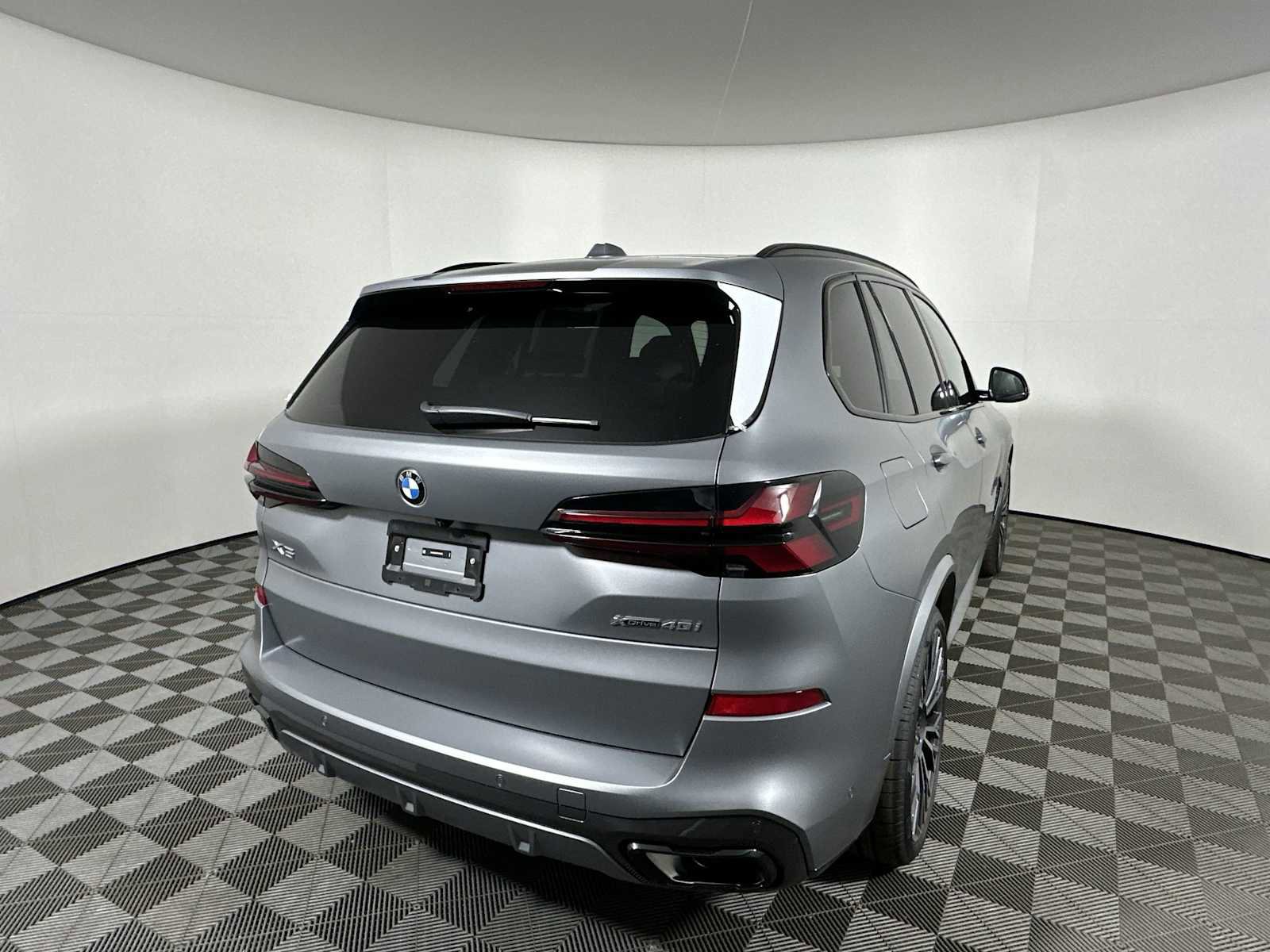 New 2026 BMW X5 xDrive40i image 9