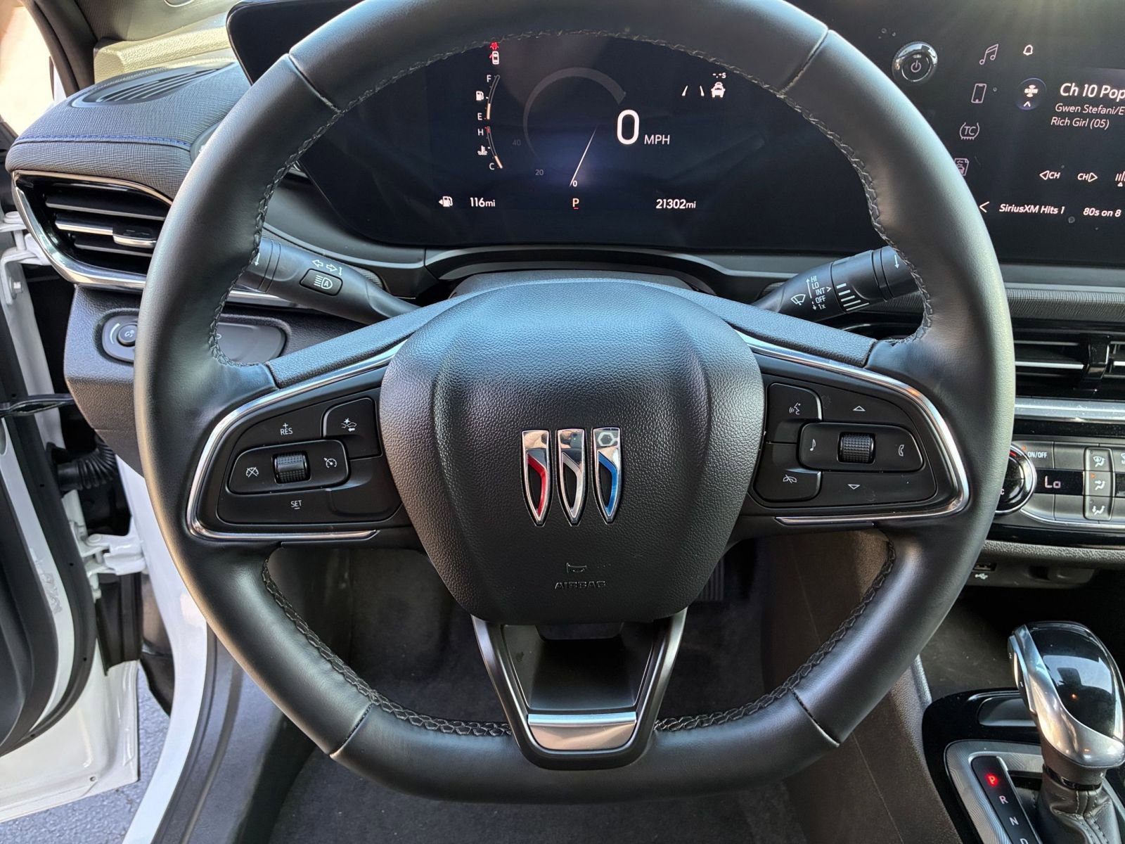 Used 2025 Buick Envista Sport Touring FWD image 27