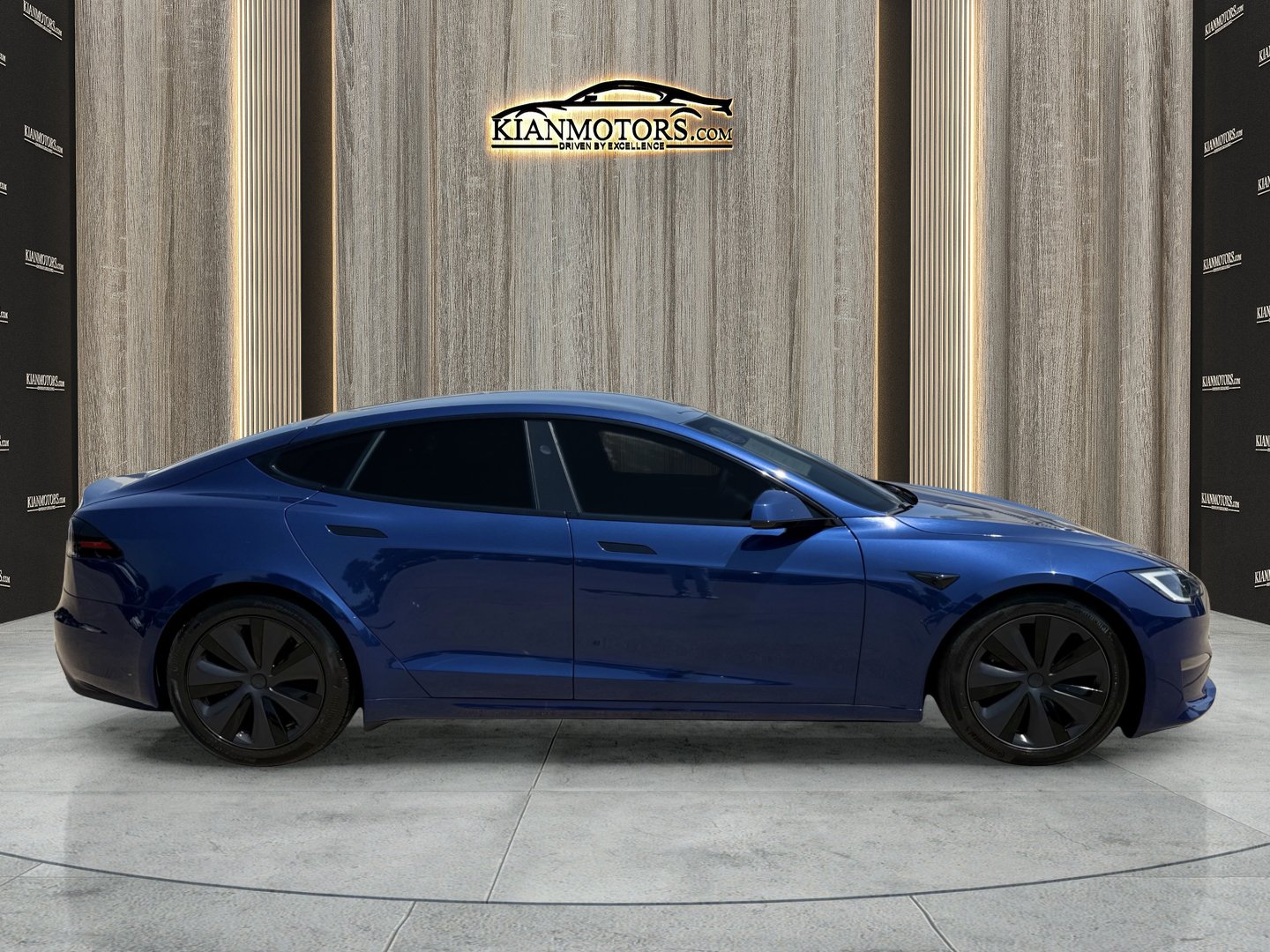 Used 2023 Tesla Model S AWD/4WD image 7