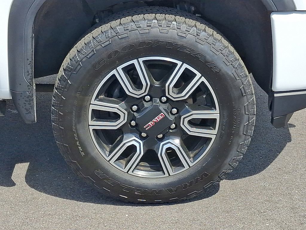 Used 2023 GMC Sierra 3500 AT4 w/ AT4 Premium Plus Package image 8