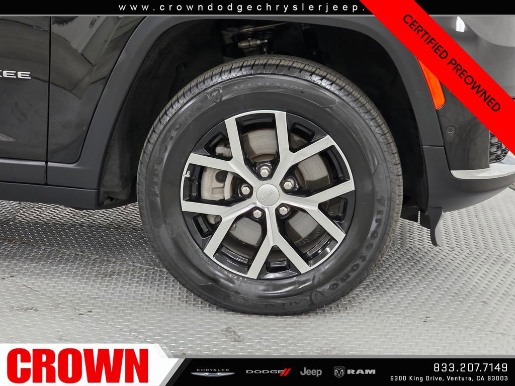 Certified 2024 Jeep Grand Cherokee L Limited w/ Luxury Tech Group II AWD/4WD image 9