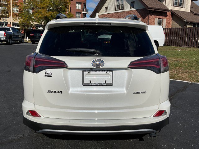 Used 2018 Toyota RAV4 Limited image 6