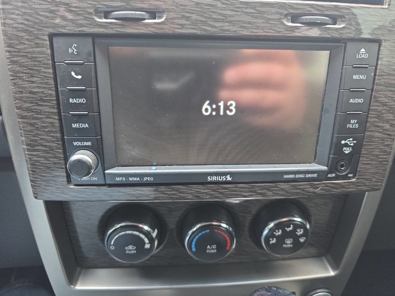 Used 2011 Jeep Liberty Limited image 15