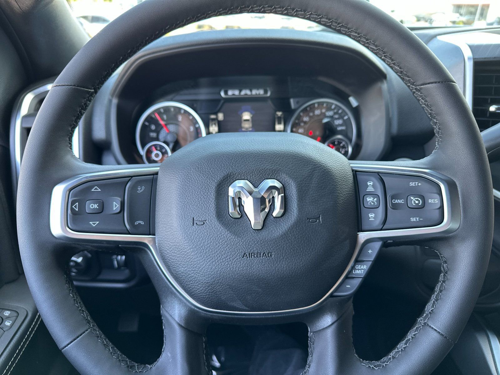 New 2025 RAM 2500 Big Horn AWD/4WD image 22