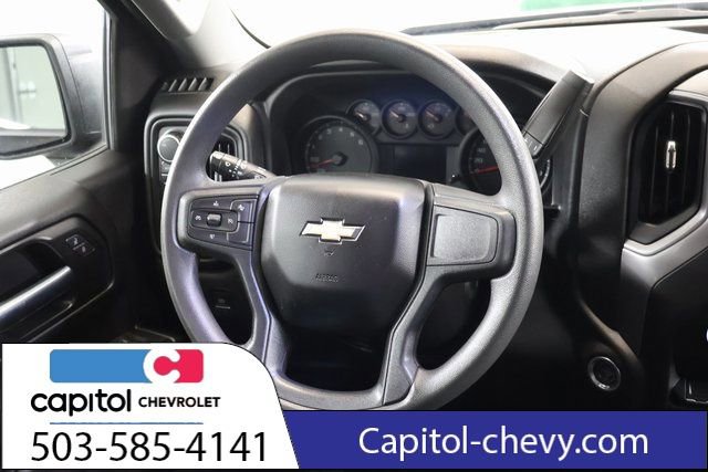 Used 2023 Chevrolet Silverado 1500 Custom image 16