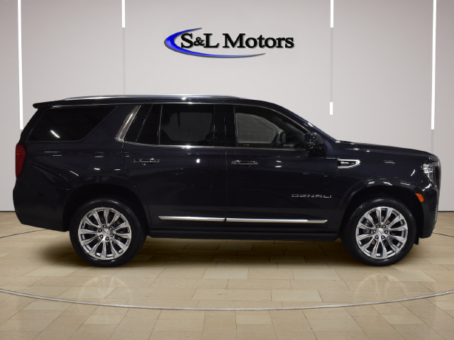 Used 2024 GMC Yukon Denali AWD/4WD image 8