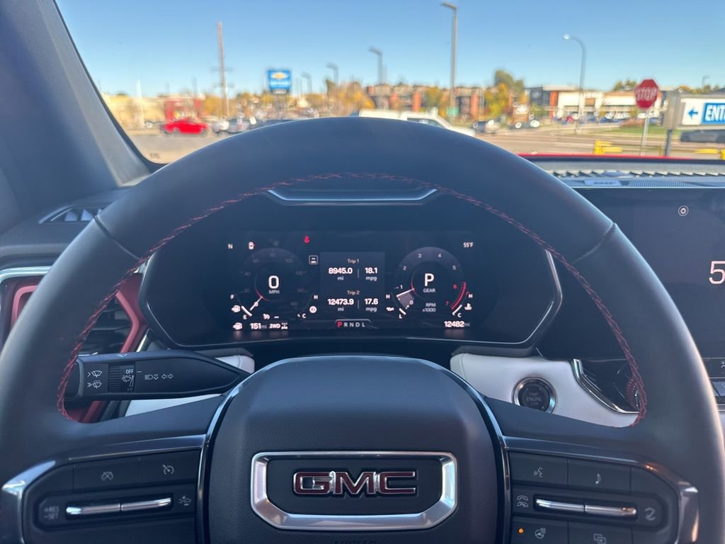 Certified 2025 GMC Canyon AT4 w/ AT4X AEV Edition image 34