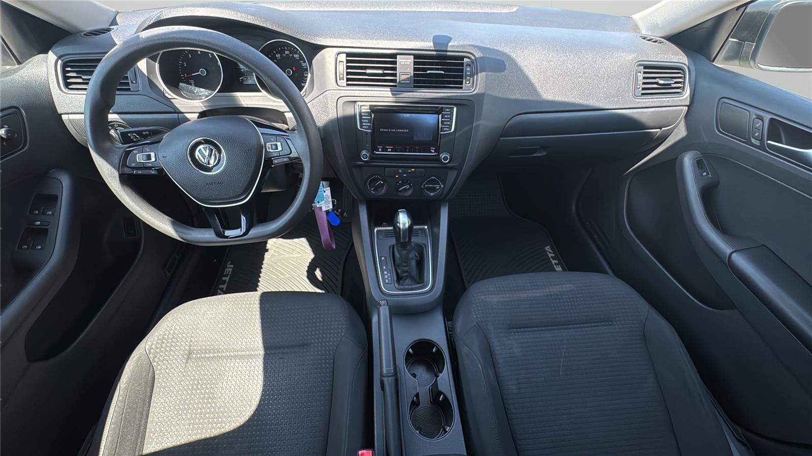 Used 2016 Volkswagen Jetta S image 21