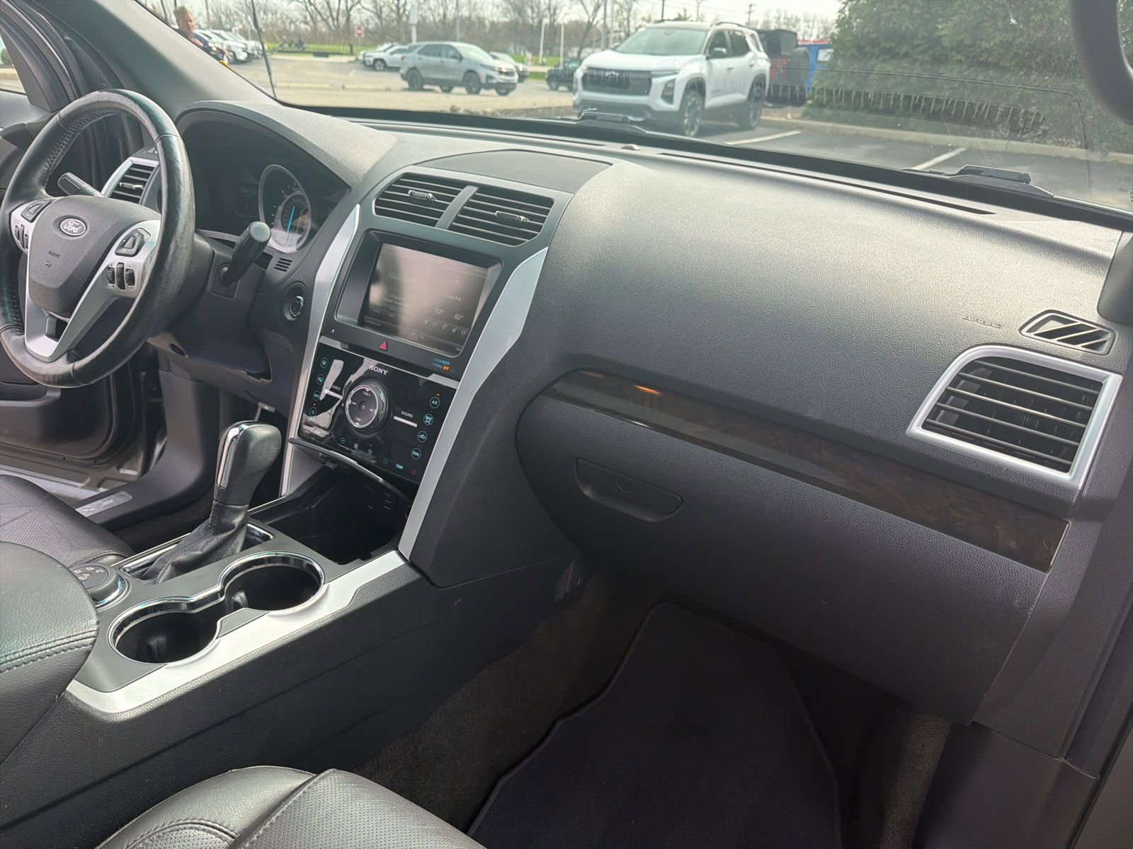 Used 2015 Ford Explorer Limited w/ Equipment Group 301A image 33