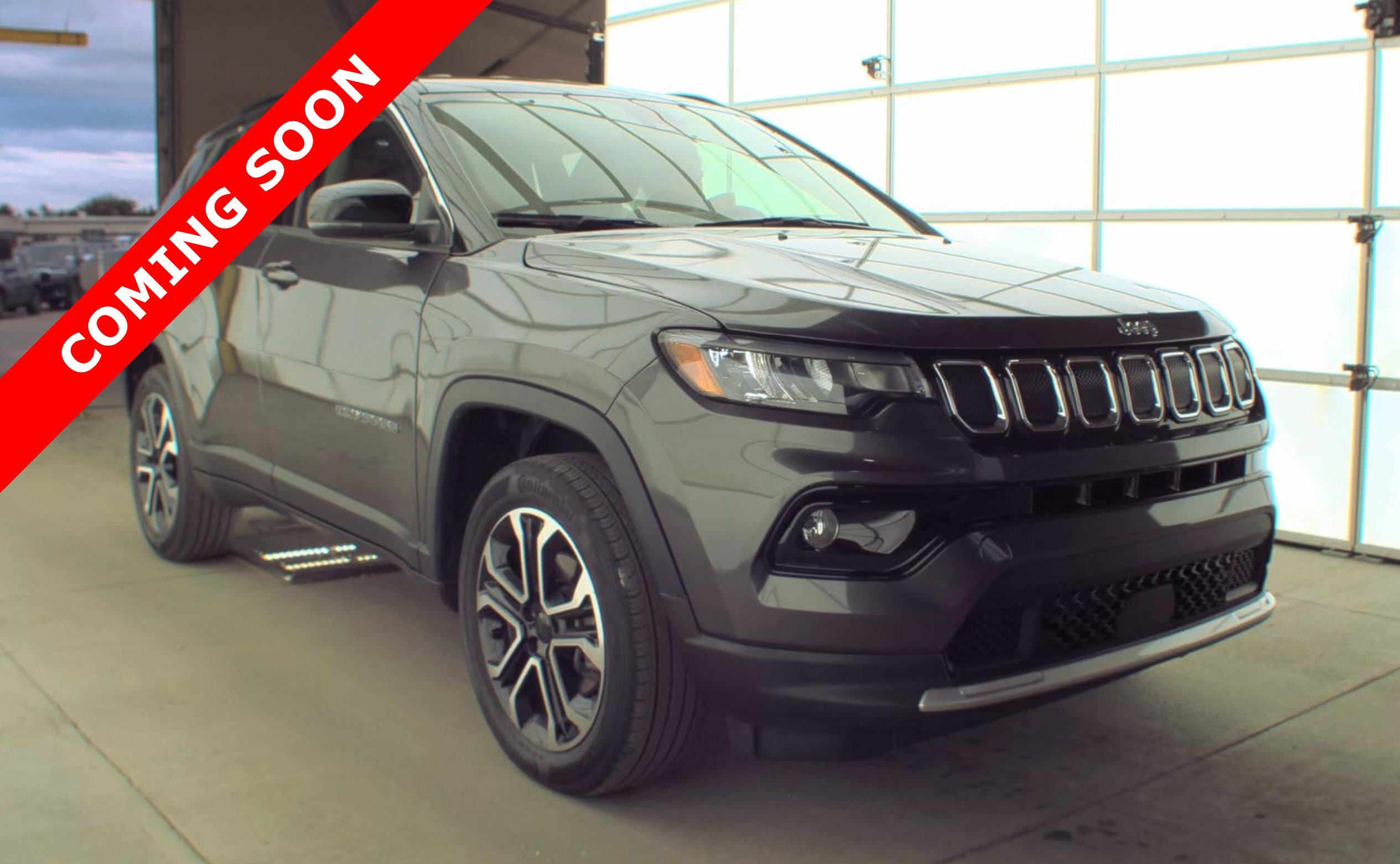 Used 2022 Jeep Compass Limited AWD/4WD image 3
