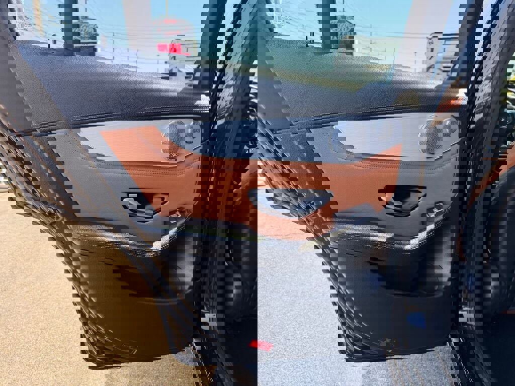 Used 2019 Mercedes-Benz GLC 43 AMG 4MATIC image 22