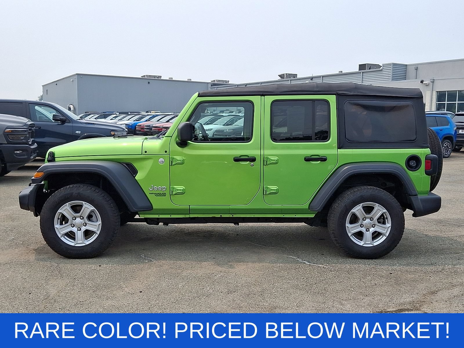 Used 2018 Jeep Wrangler Unlimited Sport S AWD/4WD image 4