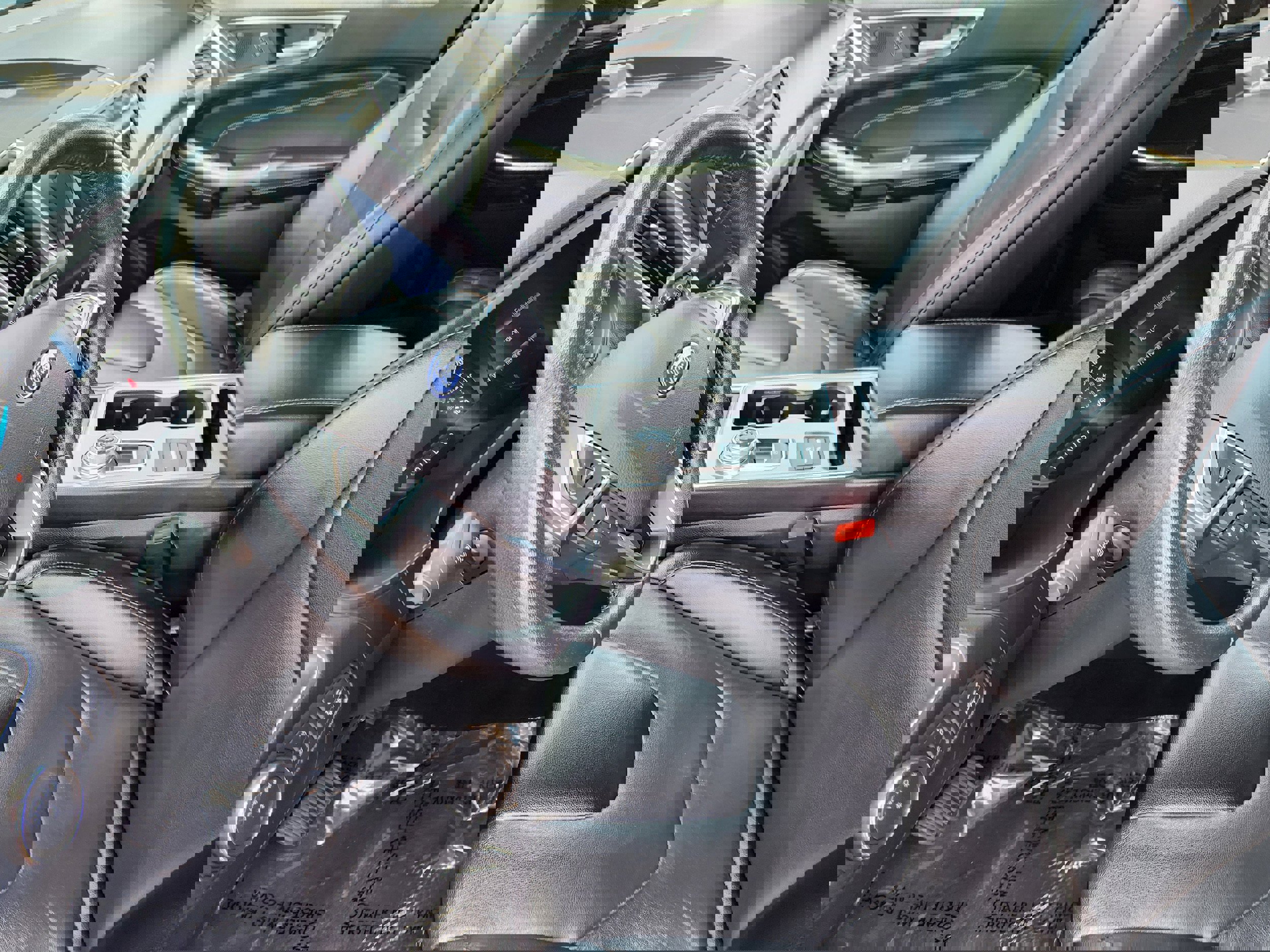 Used 2022 Ford Edge Titanium image 9