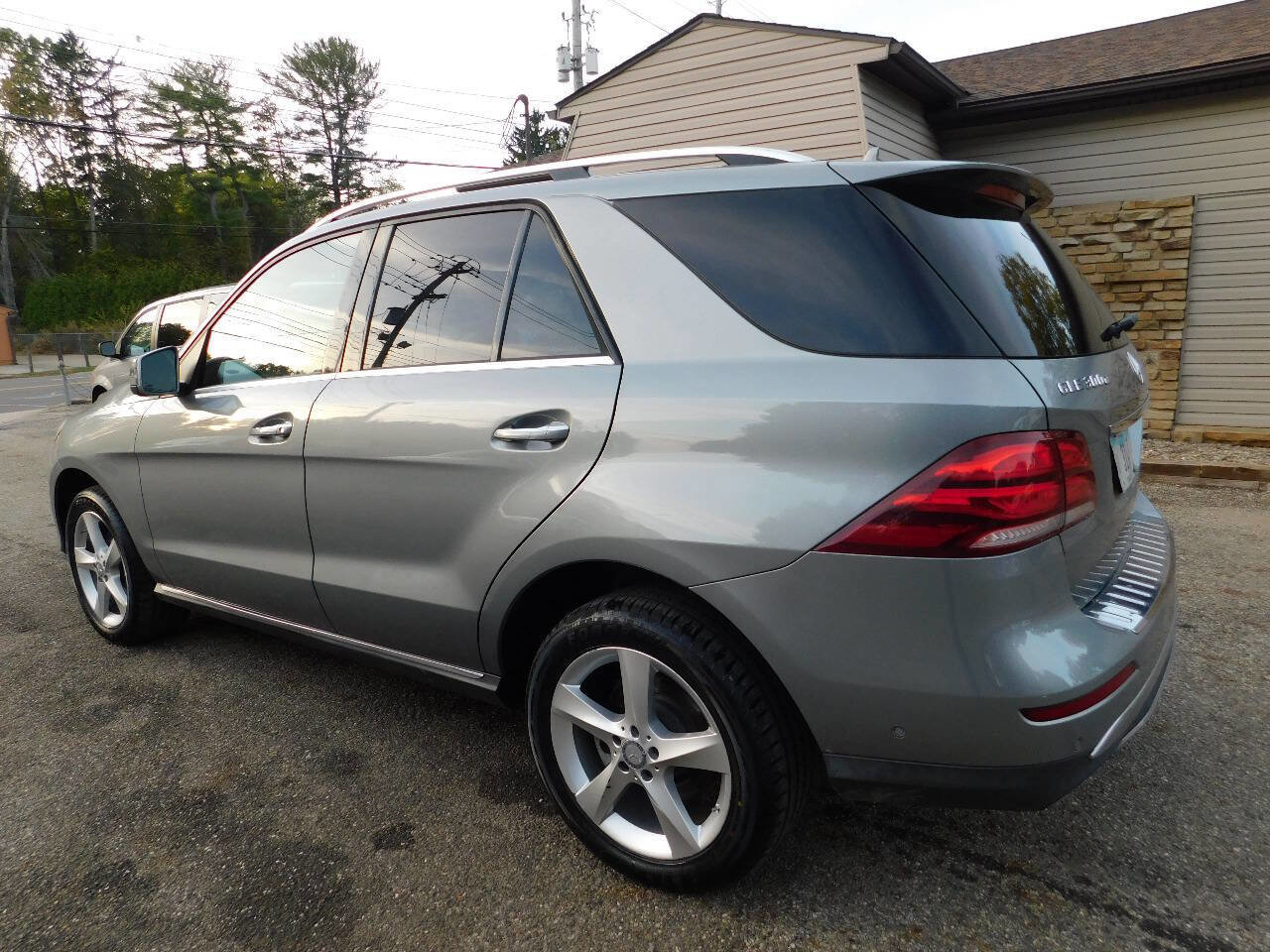 Used 2016 Mercedes-Benz GLE 300d 4MATIC image 8