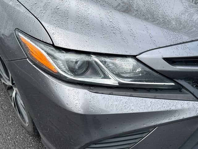 Used 2019 Toyota Camry SE FWD image 12